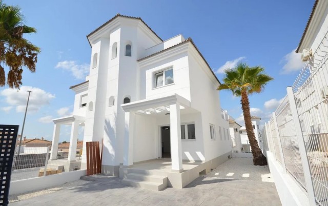 Fantastische geprijsd Residencial ¨Villas Sol¨, San Fulgencio, Alicante, Costa Blanca, Spanje.