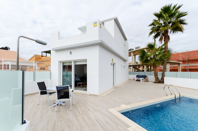 LAATSTE VILLA Laguna Rosa Villas, Torrevieja - Torreta Florida, Costa Blanca South, Alicante Spain