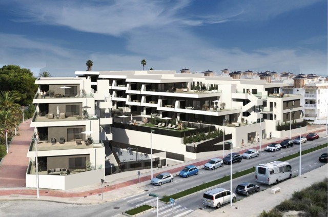 Nieuw project met de perfecte combinatie: strand, natuur en moderniteit, appartementen met zeer groot terras, op slechts 1 km van het strand, La Marina, Costa Blanca Zuid, Alicante, Spanje.