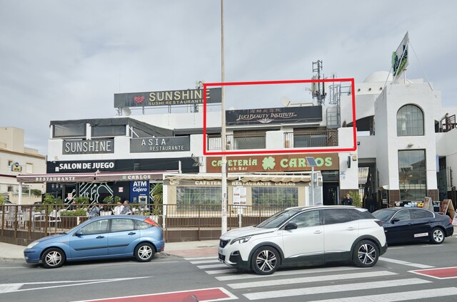 Commercieel vastgoed in Avenida de la Mancha Aguas Nuevas Torrevieja