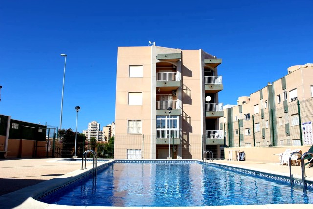 Prachtig appartement met 2 slaapkamers in urbanisatie Los Leandros - La Mata, Torrevieja